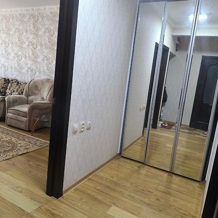 Apartment In 7 Mikrorayon Aktau  Bagian luar foto